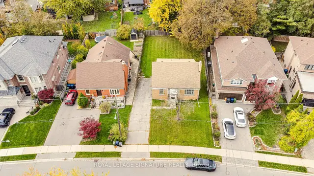 20 Silverton Avenue, Clanton Park, Toronto