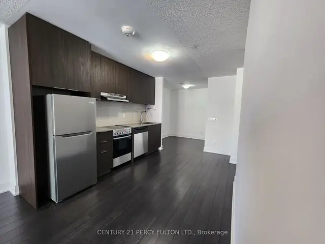 18 Millwood Road · #R215, Mount Pleasant West, Toronto