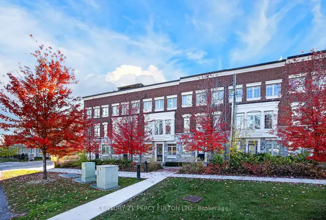 58 Harwood Avenue N, Central, Ajax