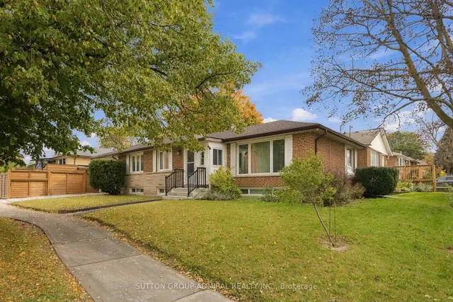 11 Summerglade Drive, Agincourt South-Malvern West, Toronto