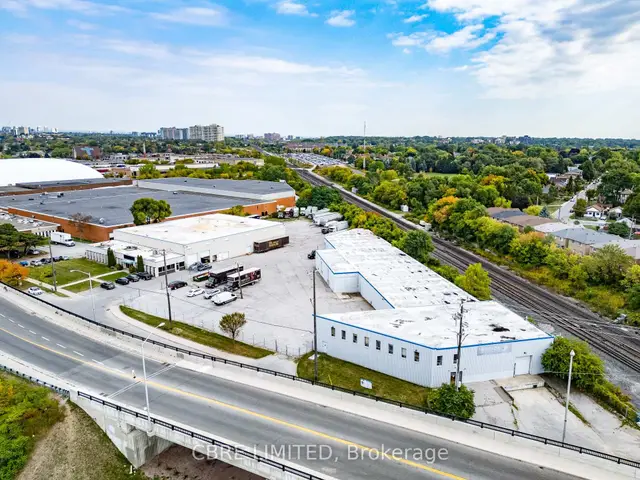 347 Kennedy Road, Clairlea-Birchmount, Toronto