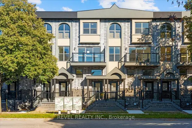 200 Railway Engine House Way · #7, Downtown Whitby, Whitby