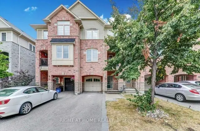 23 Linnell Street, Central East, Ajax