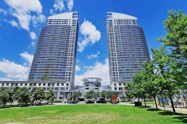 36 Lee Centre Drive · #2102, Woburn, Toronto