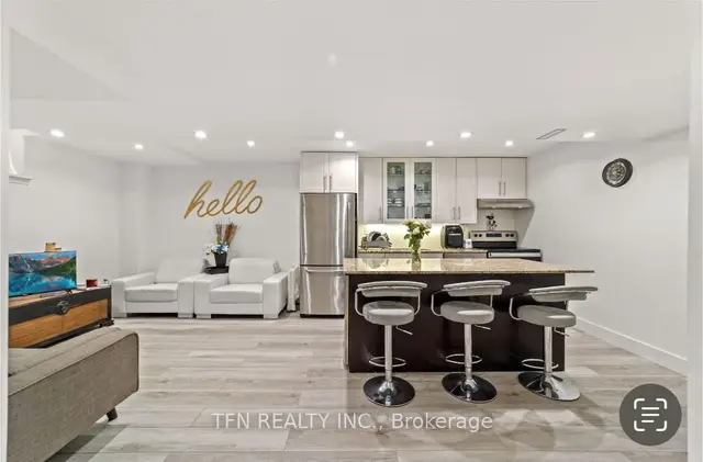 17 Camden Drive, Concord, Vaughan