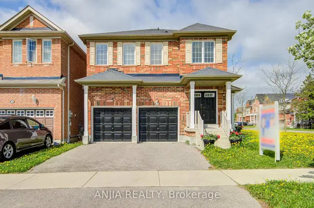 2 Horn Street, Stouffville, Whitchurch-Stouffville