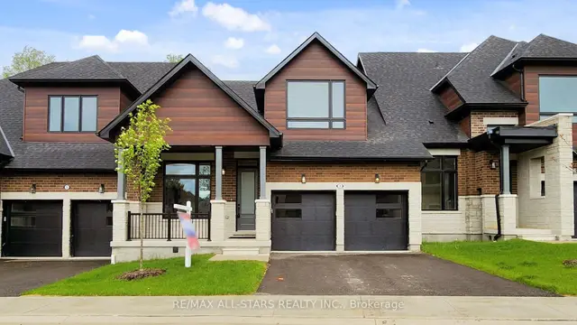 3 Lois Torrance Trail, Uxbridge, Uxbridge