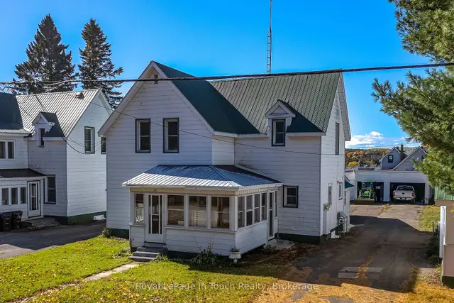 32 Maria Street, Penetanguishene, Penetanguishene