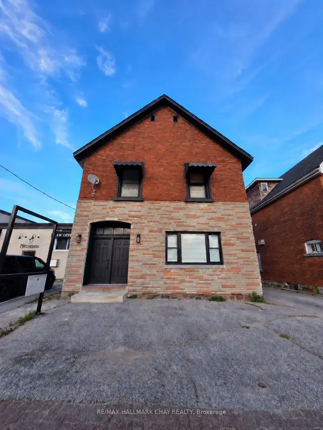 28 Matchedash Street N · #1, Orillia, Orillia