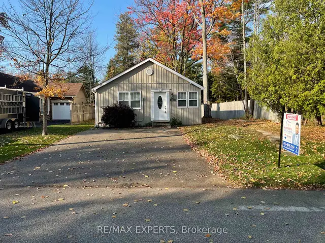 48 49th Street N, Wasaga Beach, Wasaga Beach
