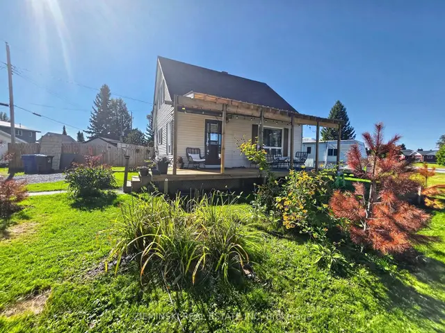 1 Bowman Avenue, Matheson, Black River-Matheson