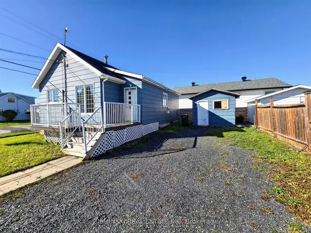 309 D'iberville Avenue, Iroquois Falls, Iroquois Falls