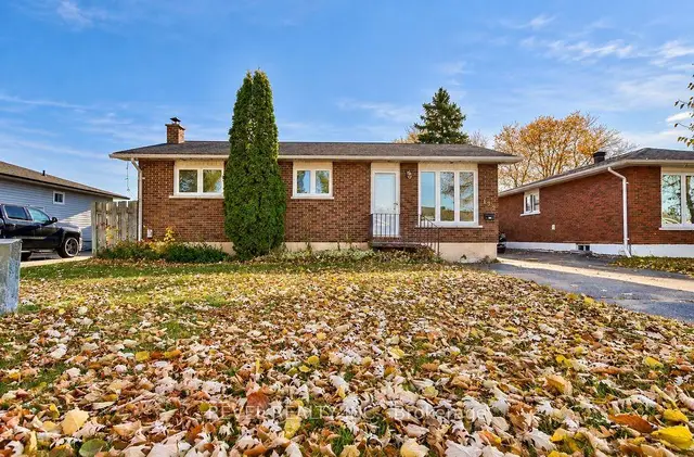 132 Brock Avenue, MTJ - Main Area, Timmins