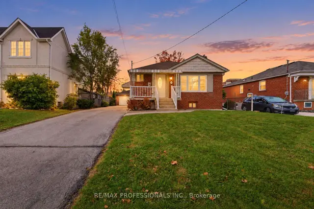 28 Wickford Drive, Maple Leaf, Toronto