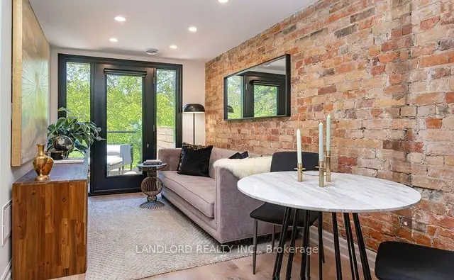 121 Sorauren Avenue · #2, Roncesvalles, Toronto
