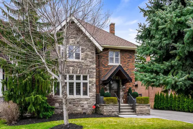 28 Thompson Avenue, Stonegate-Queensway, Toronto