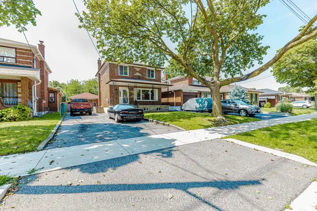 6 Dittmer Crescent, West Humber-Clairville, Toronto