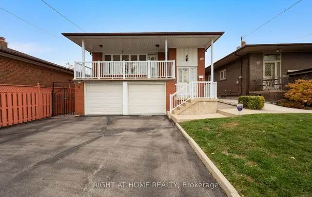 100 Gracefield Avenue, Maple Leaf, Toronto