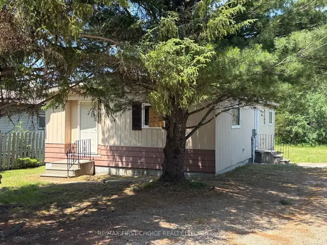 228 Davies Street, Ignace