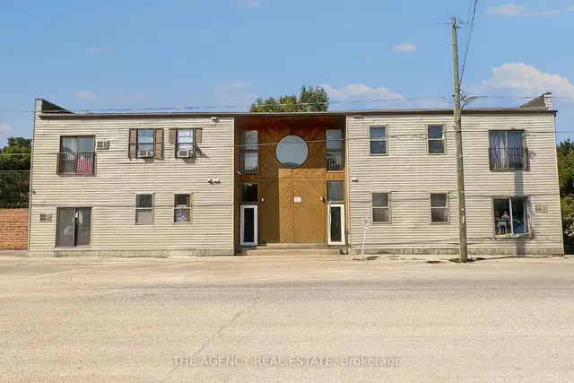 156 Main Street · #8, Hay, Bluewater