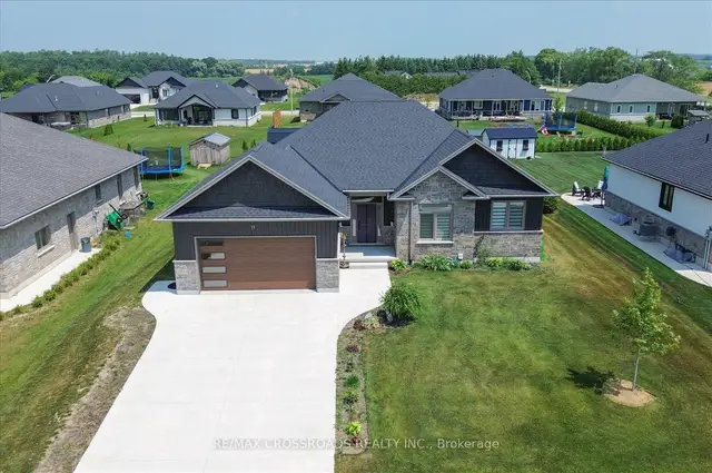11 Mctavish Crescent, Huron-Kinloss, Huron-Kinloss