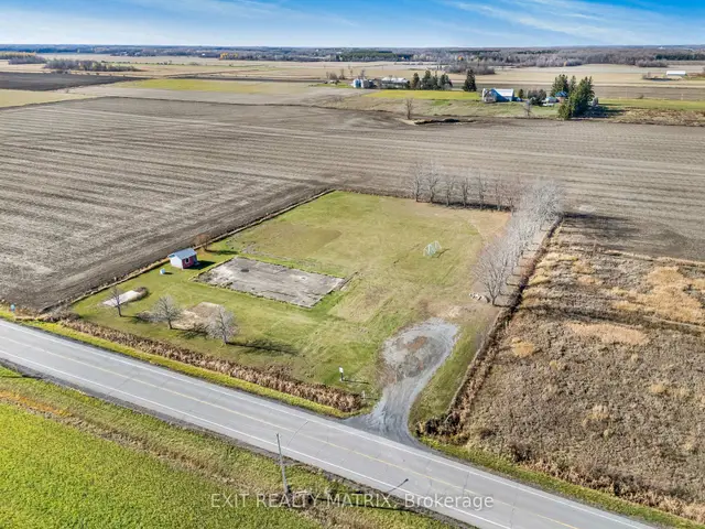 000 County Rd 14 Road, East Hawkesbury