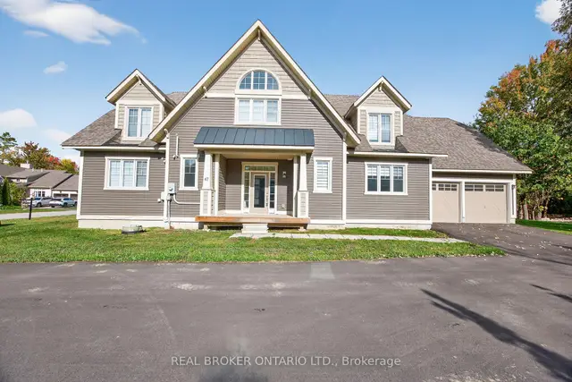47 Marina Village Drive, Baxter, Georgian Bay