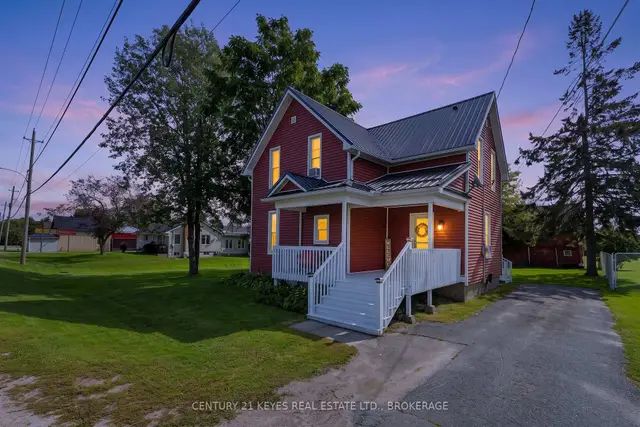 15 Railway Street, 03 - Lansdowne Village, Lansdowne Village