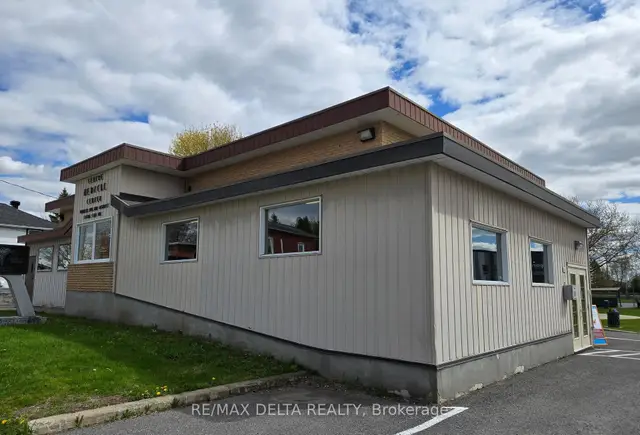 42 Mill Street · #Suite 1, Vankleek Hill, Champlain