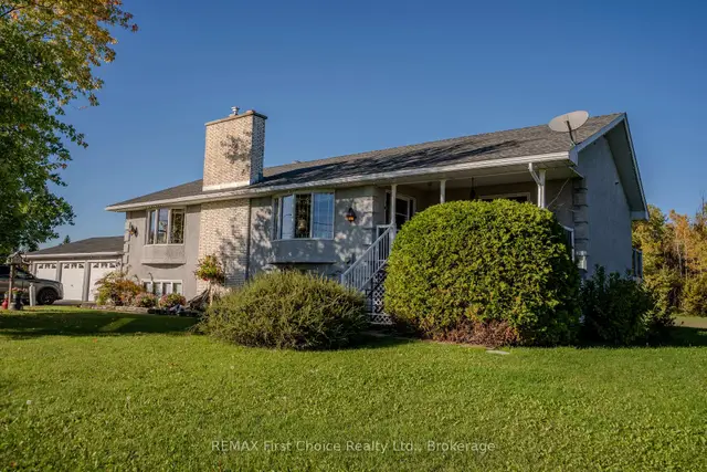3410 Hwy 11 71 Highway, La Vallee