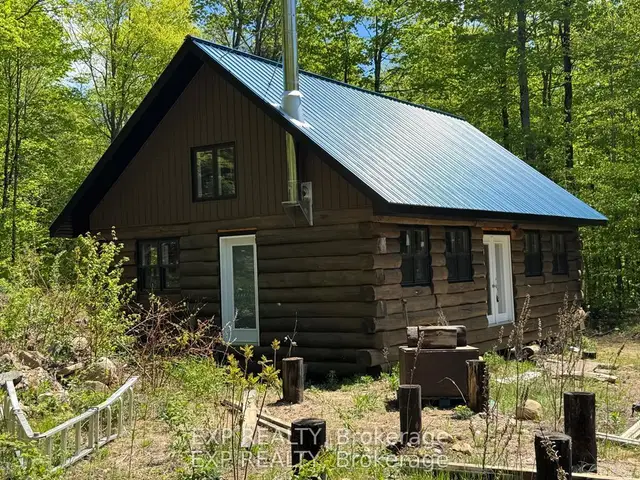 1703 Matawatchan Road, North Frontenac