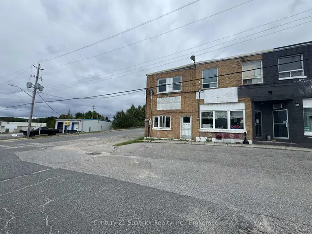 32 33 Shebandowan Road, Manitouwadge