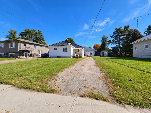 78 St. David Street N, French River