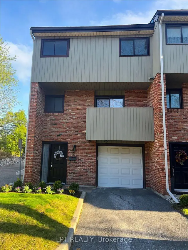 50 Greenbank Road · #15, Leslie Park, South of Baseline to Knoxdale