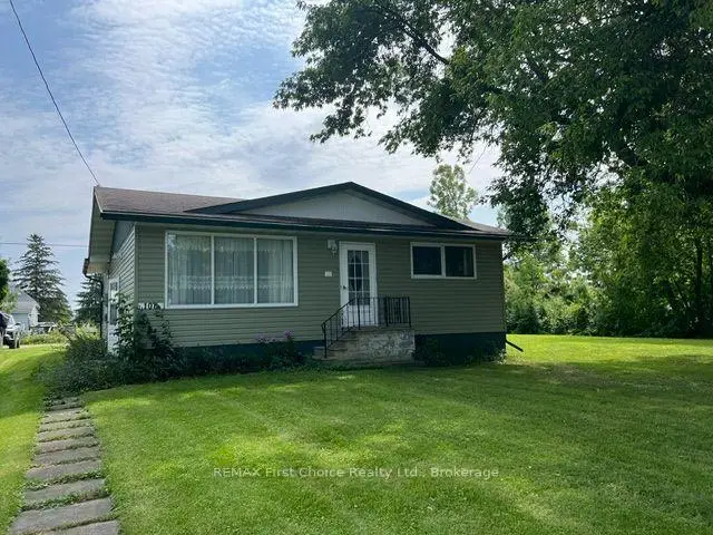 108-106 Third Street, Rainy River