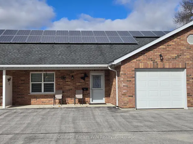444 Newfoundland Street · #3, Mount Forest, Wellington North