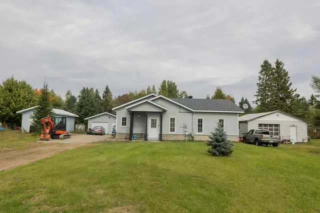 100 Bay Street, Echo Bay, Macdonald, Meredith & Aberdeen Add'l