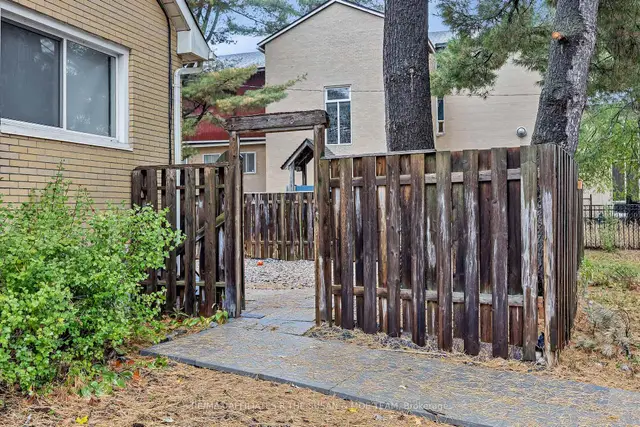 2131 Neepawa Avenue, Carlingwood, Carlingwood - Westboro and Area
