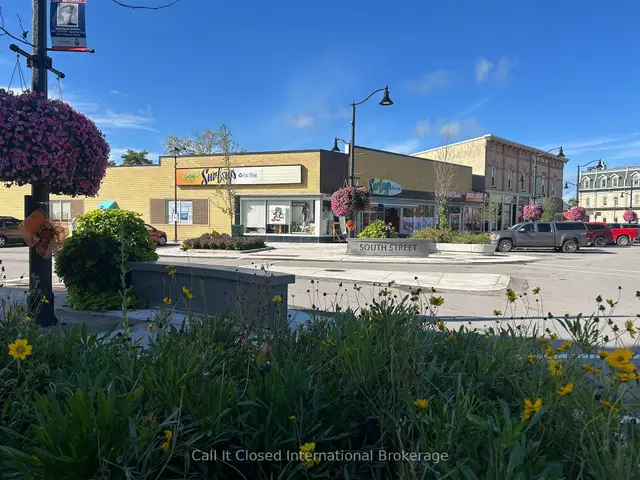 80 Courthouse Square, Goderich (Town), Goderich