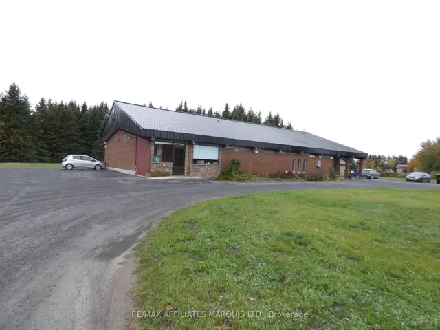17071 McLean Road · #Unit 2, North Stormont (Roxborough) Twp, North Stormont