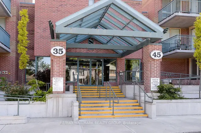 35 Holland Avenue · #709, Ottawa West, Tunneys Pasture and Ottawa West