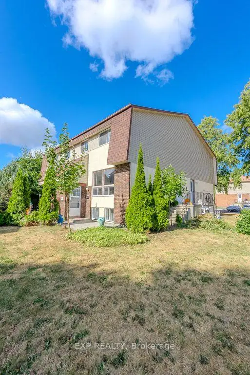 37 Forester Crescent · #C, Westcliffe Estates, Bells Corners and South to Fallowfield