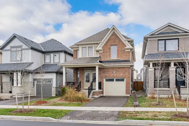 27 Harpin Way W, Fergus, Centre Wellington