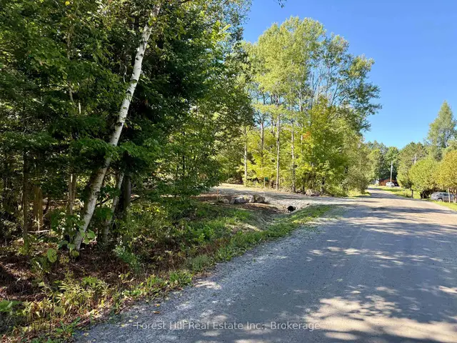 27 Murphy Drive, Golden Valley, Parry Sound Remote Area