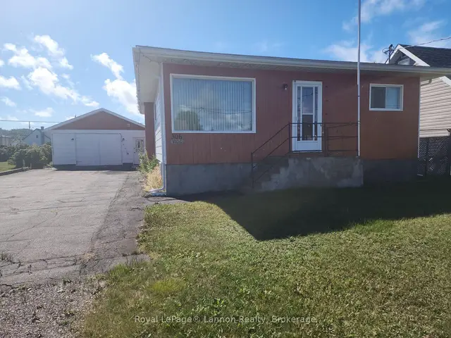 306 WALKER Street E, Schreiber