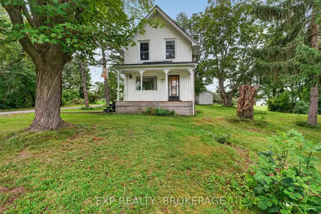 41 CROSS Street, Wolfe Island, Frontenac Islands