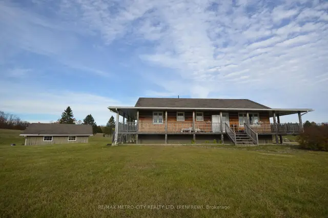 304 Mansel Hill Road, Whitewater Region, Whitewater Region