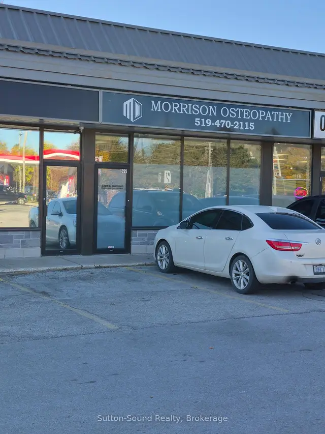 877 10th Street West Street W, Owen Sound, Owen Sound
