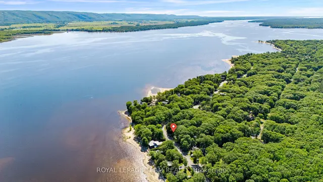 675 Bayview Drive, Constance Bay, Constance Bay - Dunrobin - Kilmaurs - Woodlawn