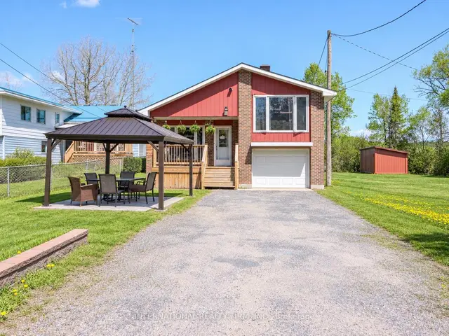 22 Trunk Road, Spanish, Spanish
